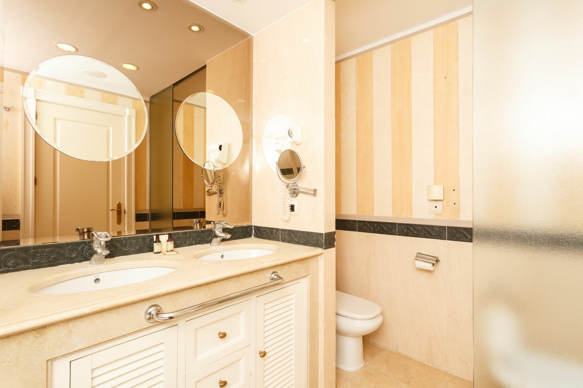 Apartemen Paal Guadalpin *