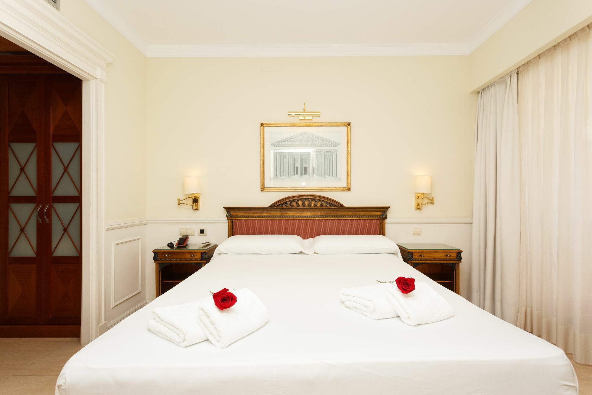 Paal Guadalpin Apartemen Marbella