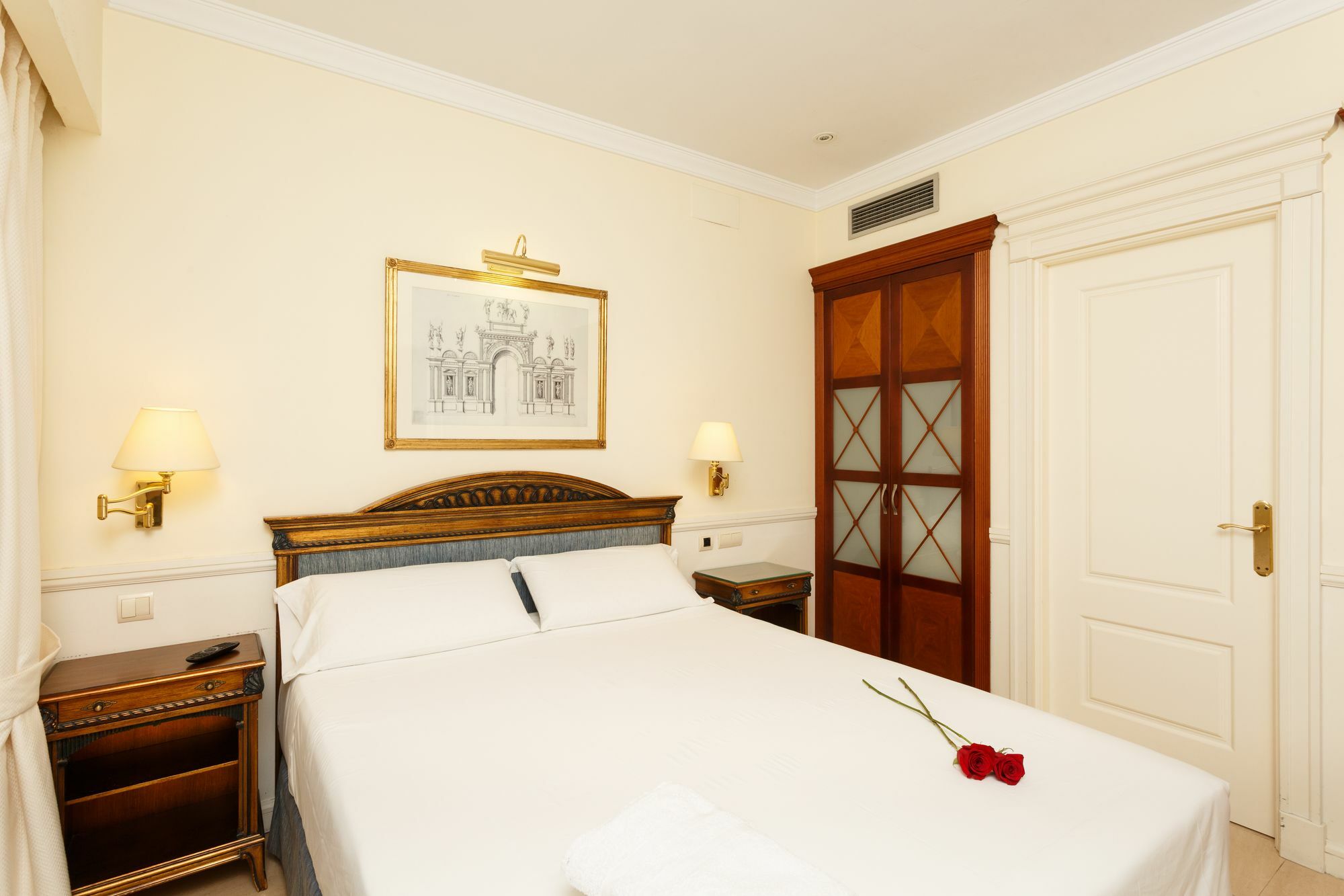 Apartemen Paal Guadalpin