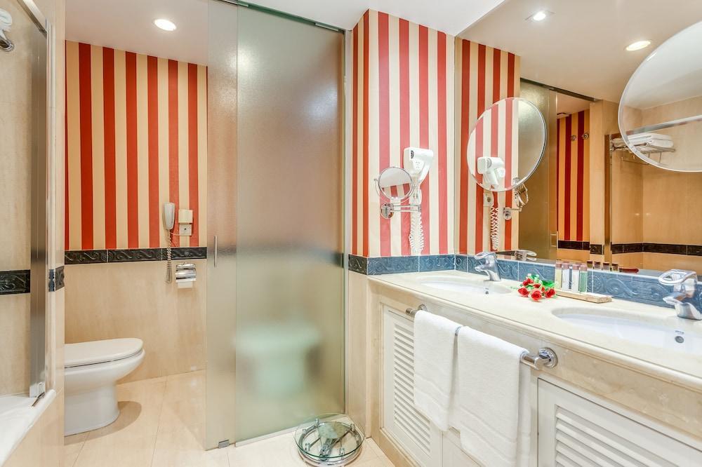 Paal Guadalpin Apartemen Marbella