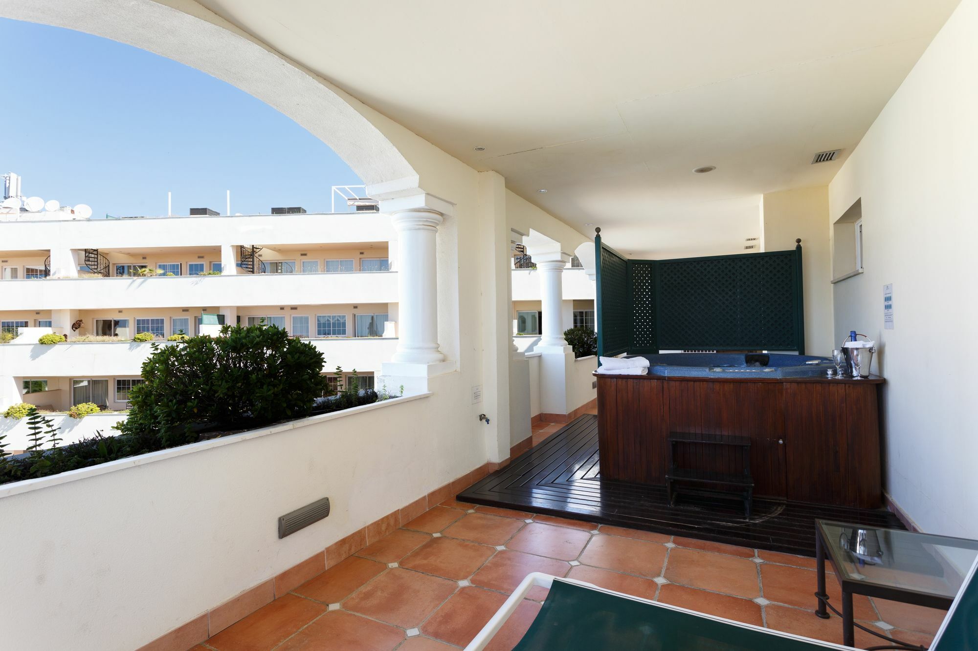 Paal Guadalpin * Marbella